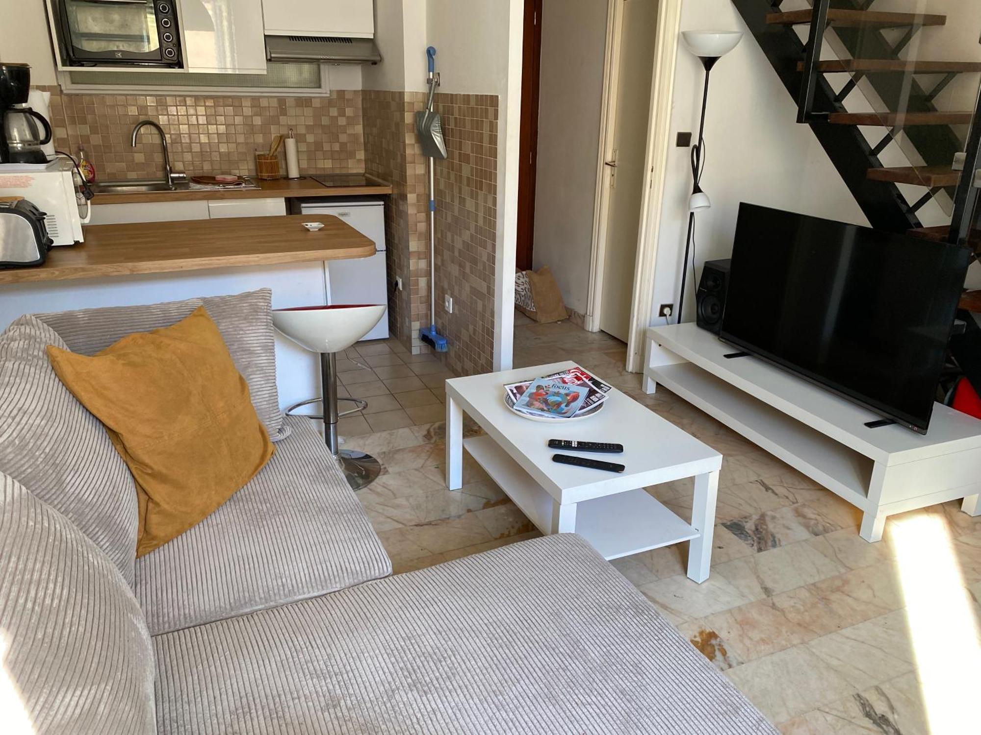 Duplex Plein Centre Ville De Montpellier Esterno foto